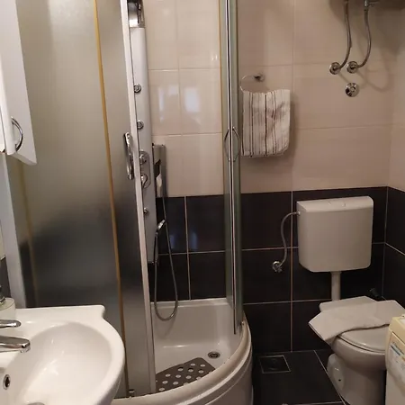 Zeljka Lovreta アパート マカルスカ