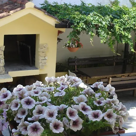 Zeljka Lovreta Apartment